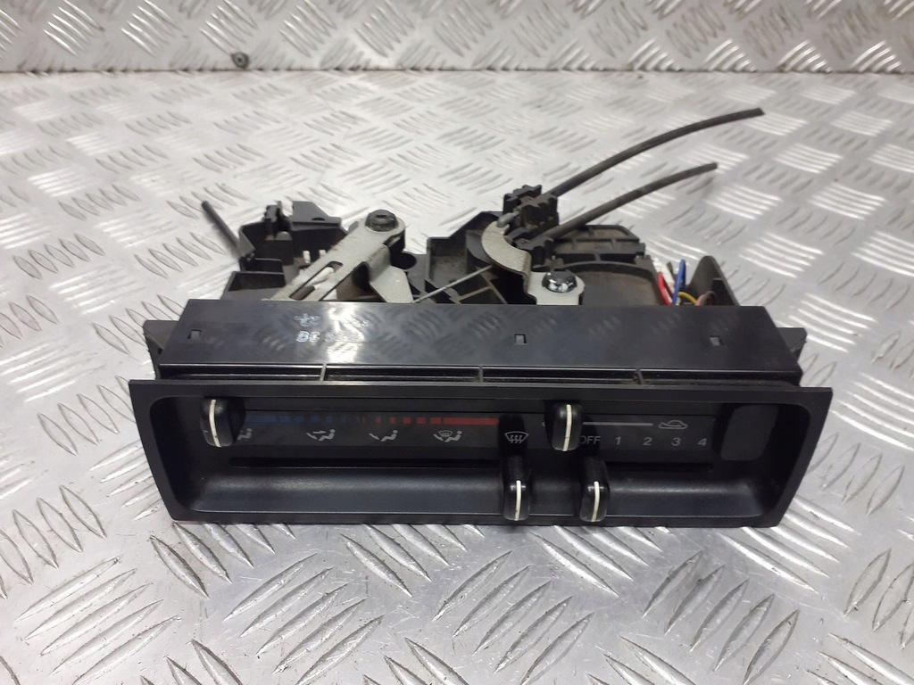 фото №1, Панель обдув mazda 323 c