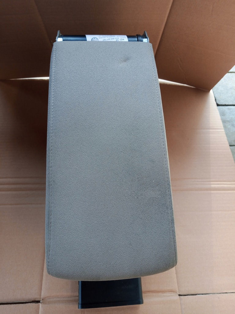 фото №10, Подлокотник volkswagen b6 3c0864207tst