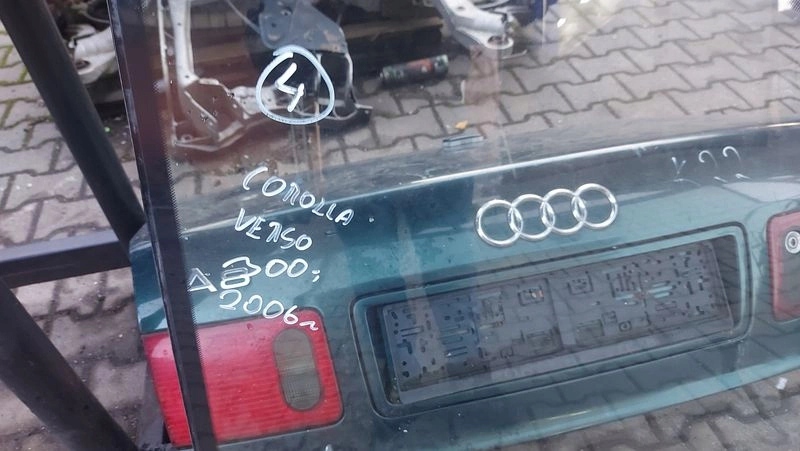 фото №2, Toyota corolla verso ii стекло лобовое