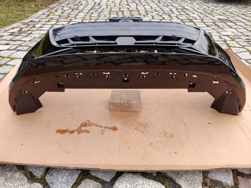 Купити Audi a3 8y s-line facelift бампер перед новий