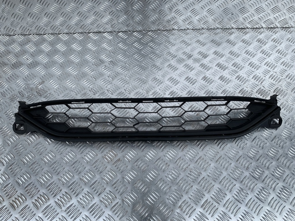 фото №2, Решётка радиатора решётка средняя перед honda hr-v ii 15-