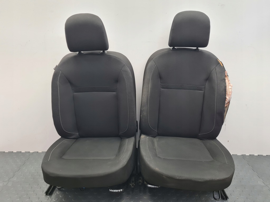 фото №9, Dacia sandero ii lift сиденья заднее сиденье