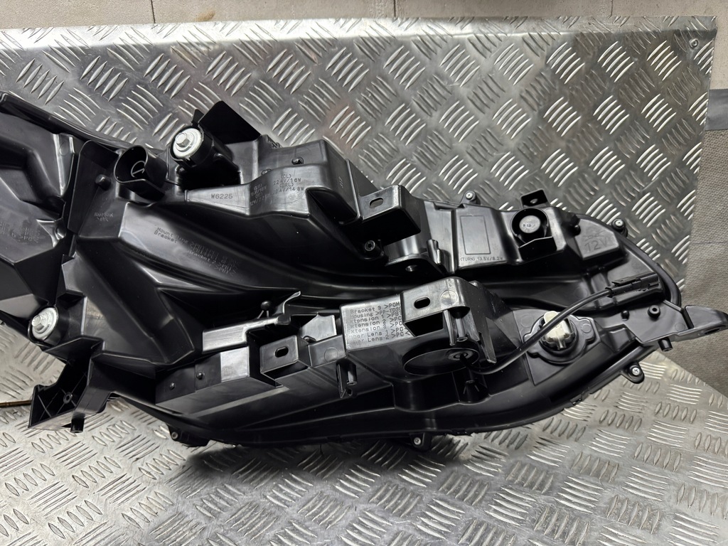 фото №8, Toyota sienna 2021 лампа фара правая левая platinum nowa