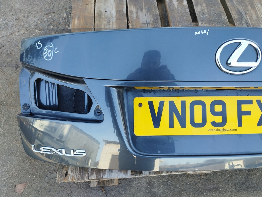 фото №3, Кришка багажника задня lexus is ii lift колір 1g0 220 lata 2009-2012