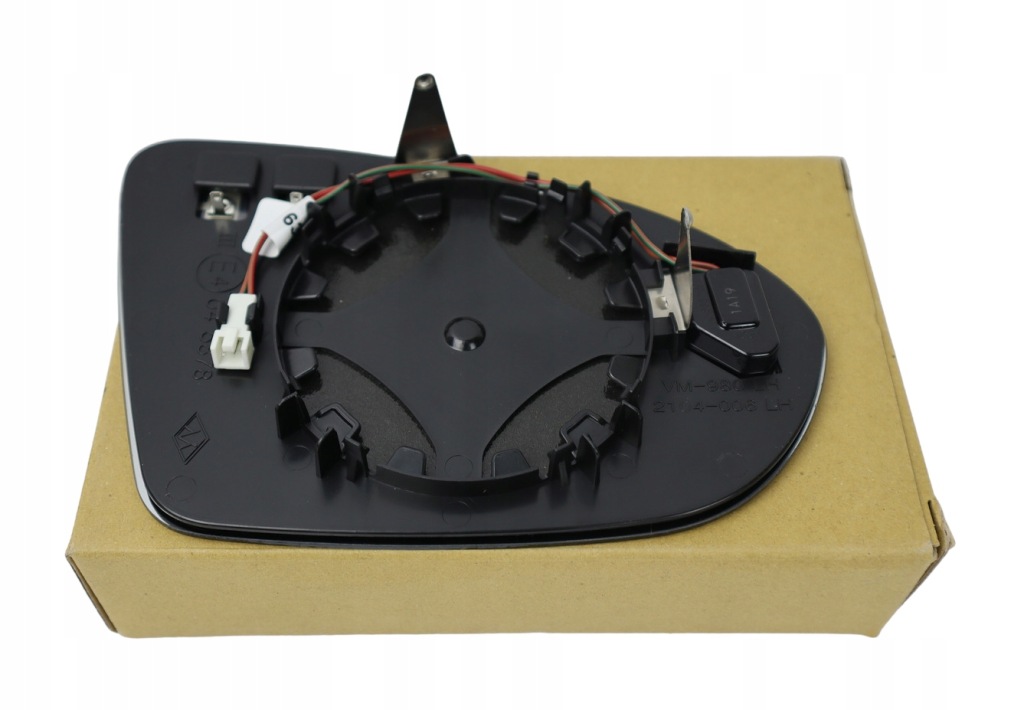 Купить Левый вкладыш зеркало opel insignia 2017 - ассистент