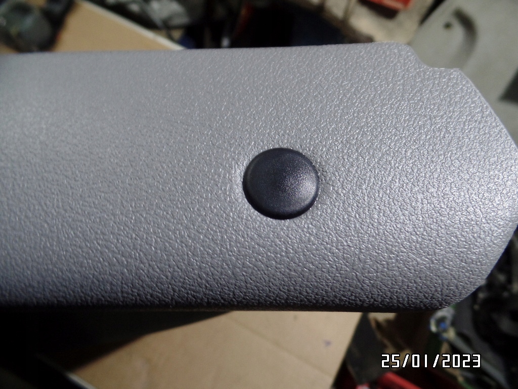 фото №9, Обивка дверь правый перед vw caddy iii 2k1867006