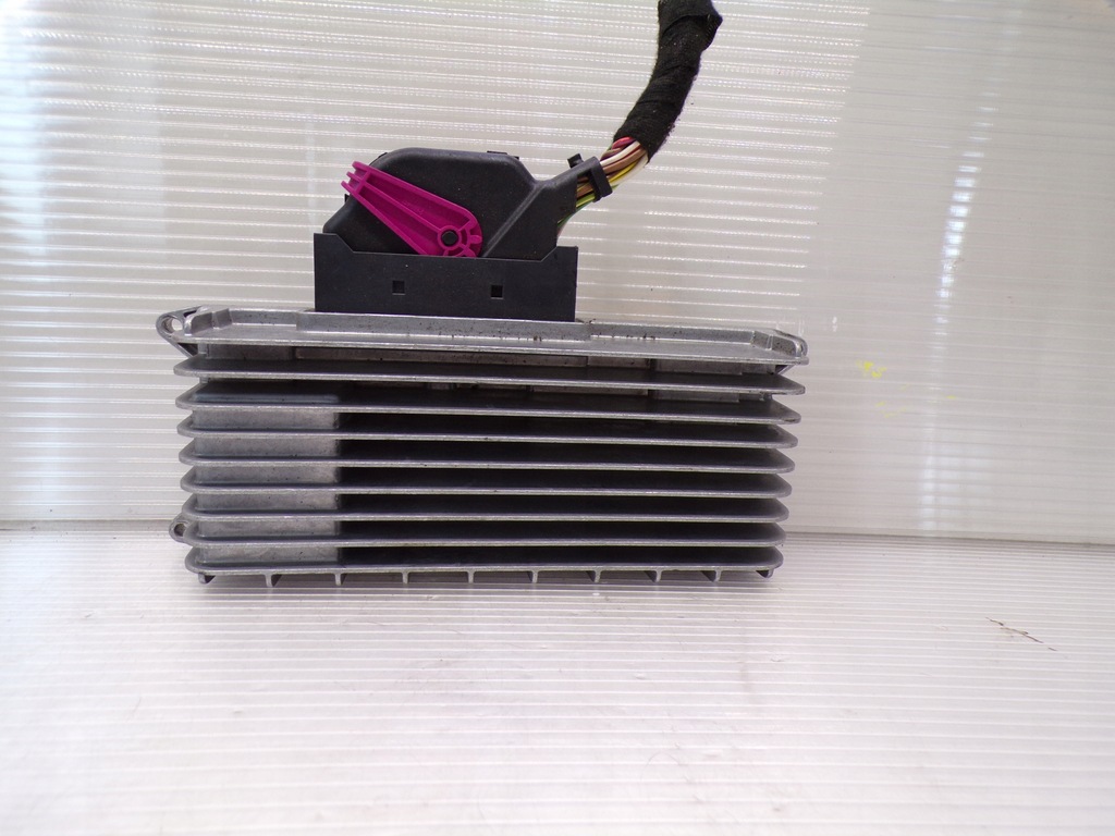 фото №1, Усилитель аудио радио audi a4 b8 a5 8t 8t0035223ab