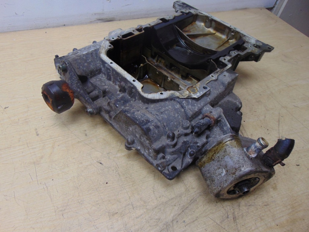 Поддон поддон масла масляная audi a4 b6 3.0 v6 Киев