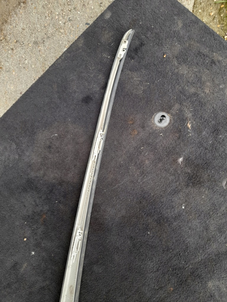 фото №6, Peugeot 407 kombi sedan молдинг скло лобове ліва + кліпси 9654362280