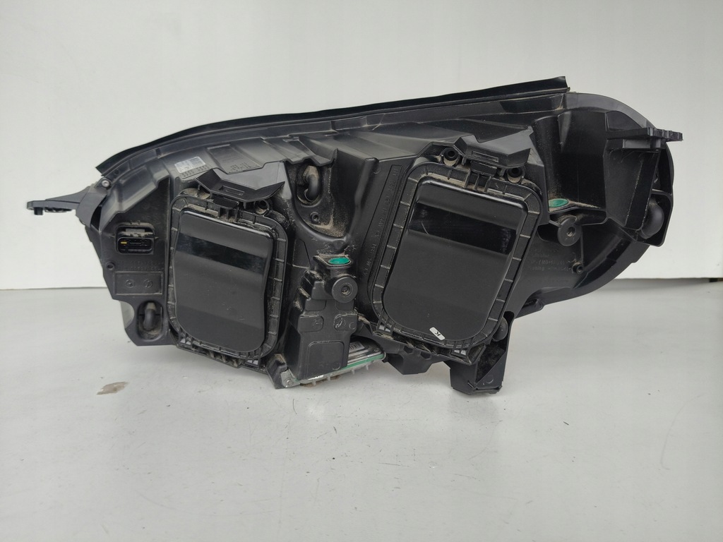 фото №8, Лампа правая фара opel vivaro c 19- zafira d ксенон