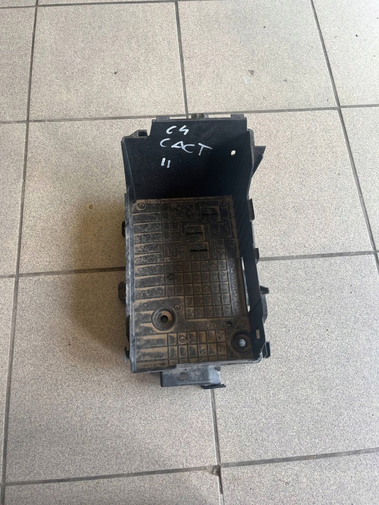 фото №1, Citroen c4 cactus ii lift основание аккумулятор 9801801880