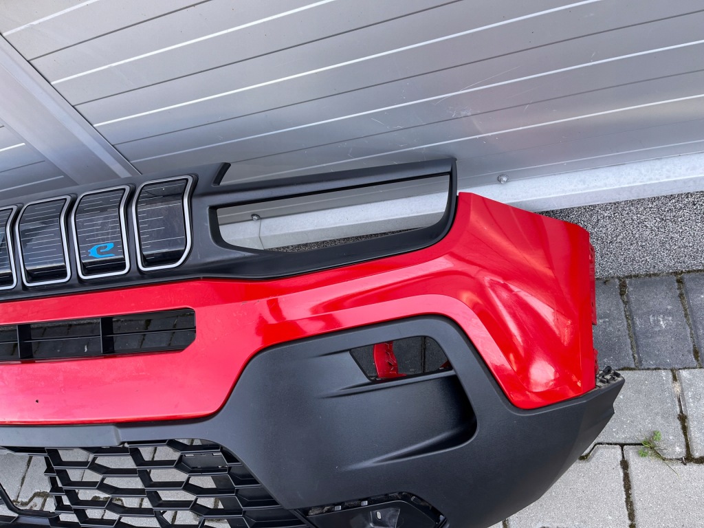 Бампер передний jeep avenger решётка радиатора решётка спойлер 22-23 электрик 735768108 Недорого