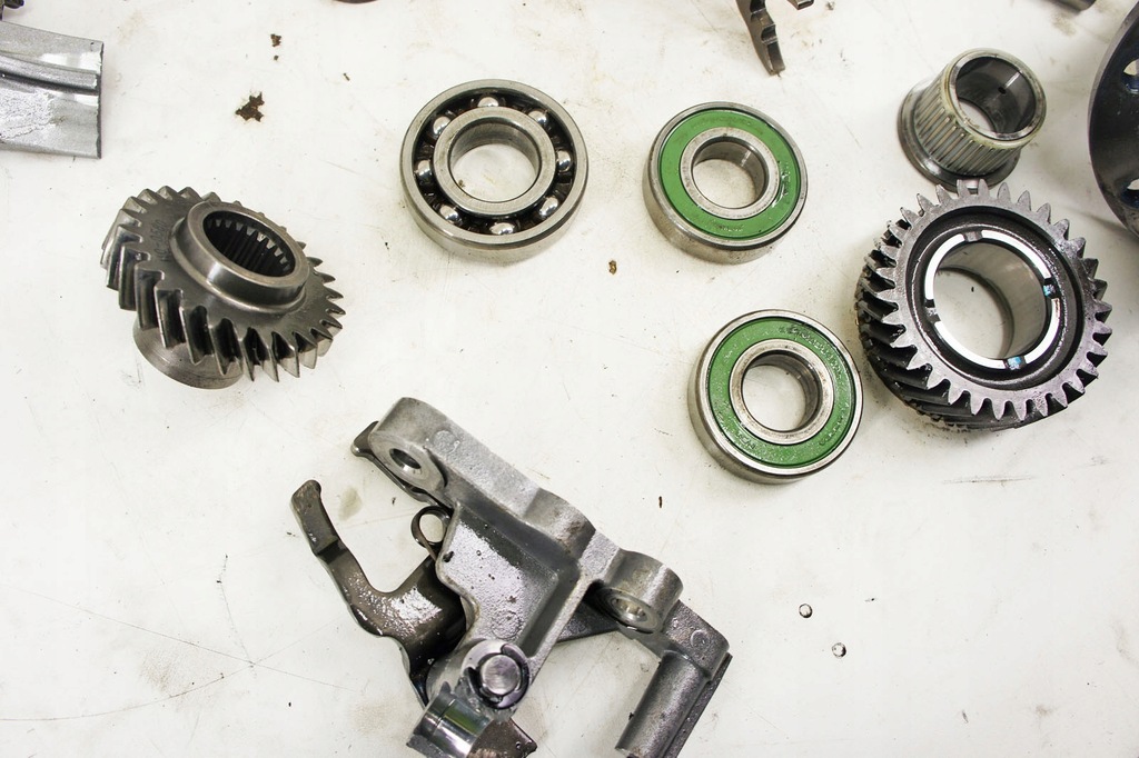 фото №10, Kh326 hyundai elantra vi коробка передач передач частини