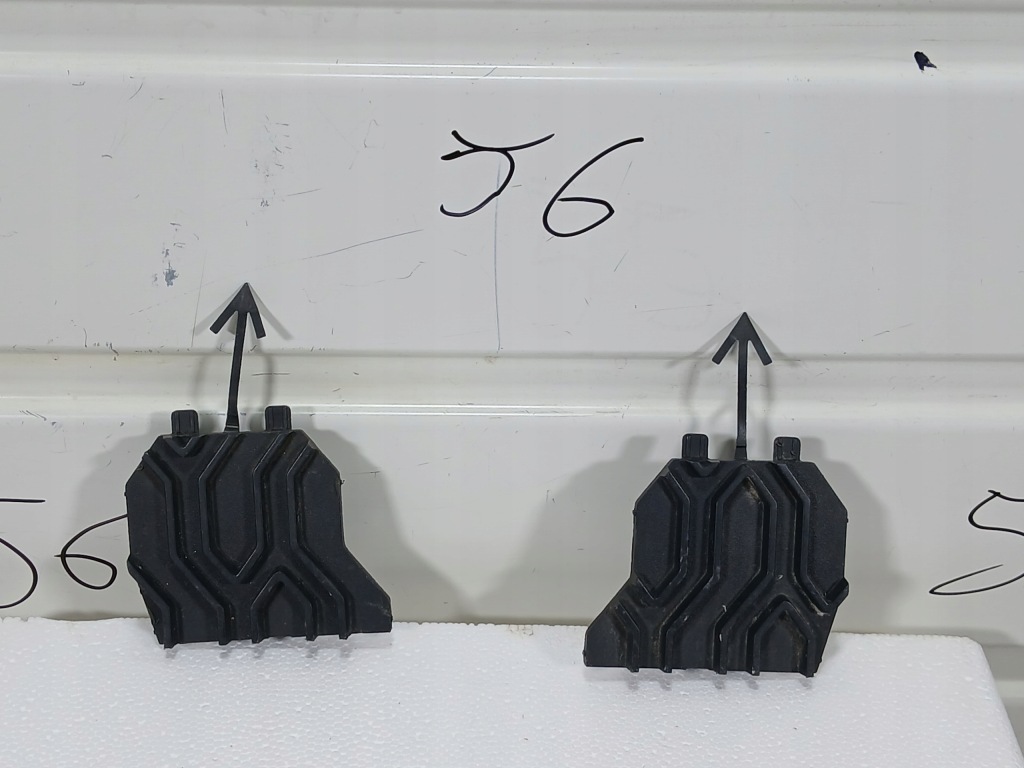 Купити Volvo fh5 заглушка решітка ліва права 84199799-rh 84199788-lh