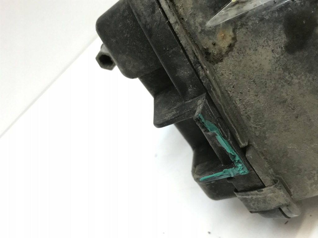 Tesla 3 противотуманная фара левый led drl передний 1077395-00-c Недорого