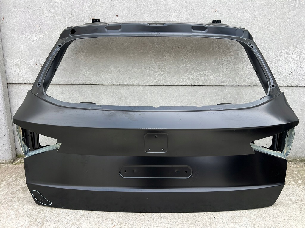 фото №1, Кришка багажника задня задня seat arona 6f9 nowa оригінальна