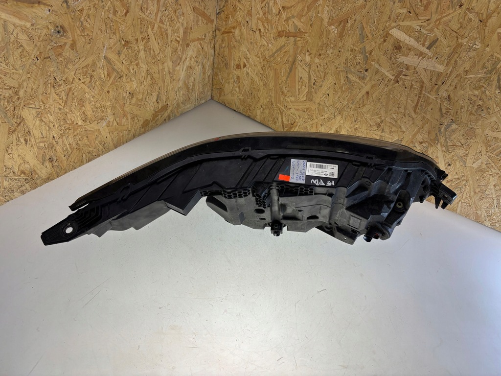 фото №11, Land rover range rover velar 2018 лампы передние