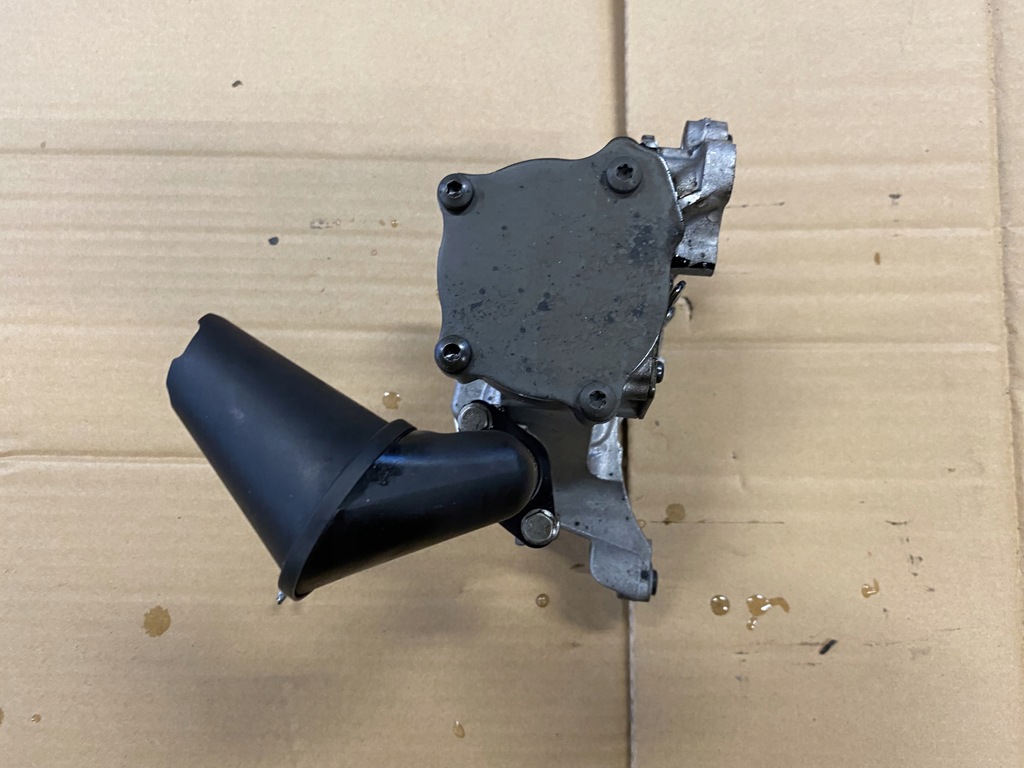фото №5, Насос масла vw t6 2.0tdi 04l145208p vw оригинальный номер