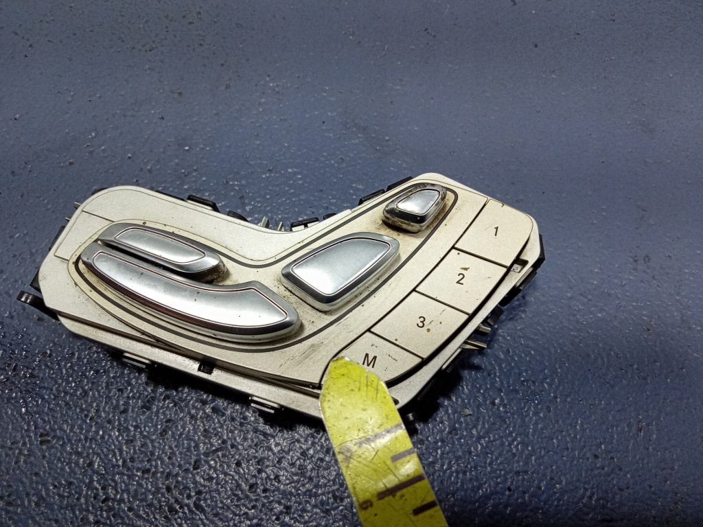 фото №12, Mercedes amg gt 4 door w290 панель сиденье правый перед a2139059803