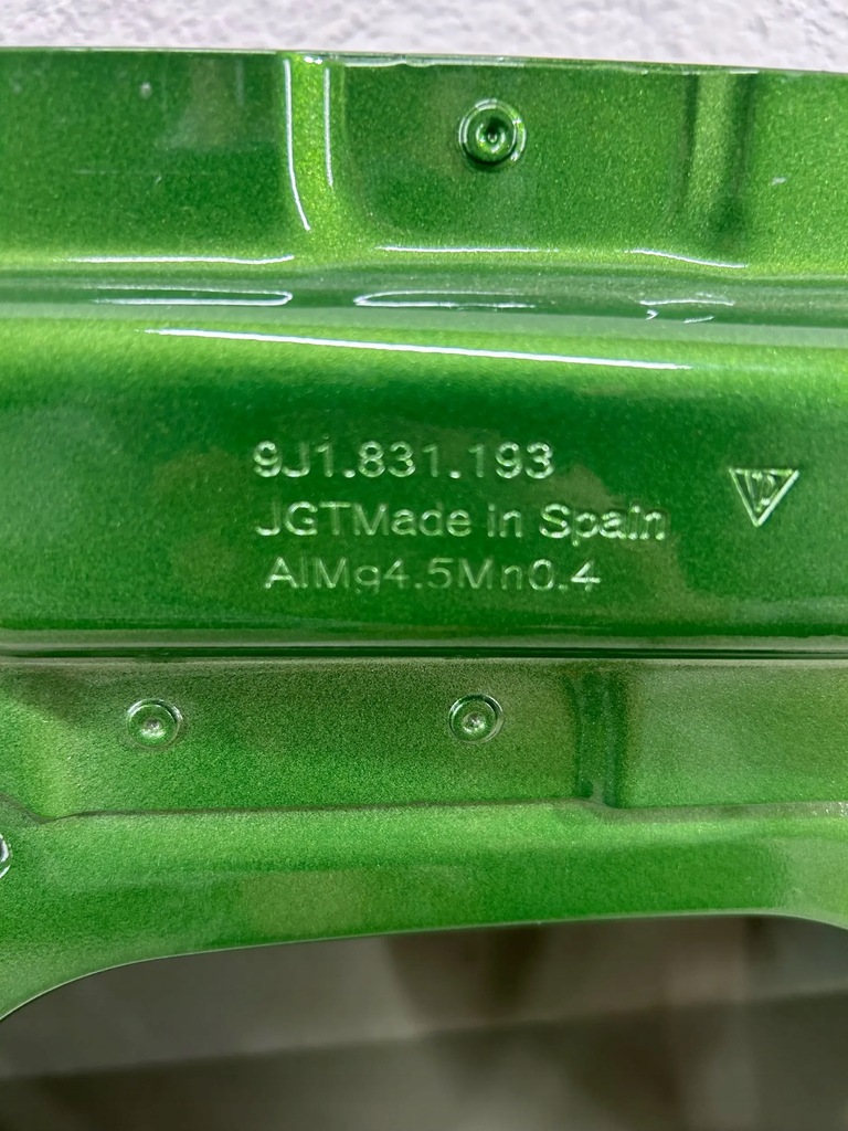 фото №9, Porsche taycan 9j1 2020 дверь передние левая