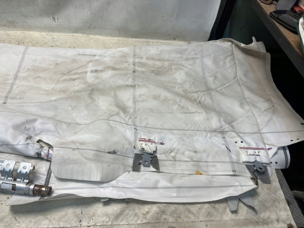 фото №2, Kia sportage v 21- шторка безопасности левая правая europa оригинальный номер