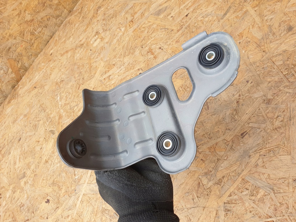 фото №3, Alfa romeo stelvio кронштейн кронштейн