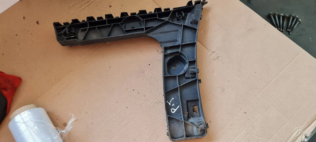 фото №11, A6 c7 4g lift allroad направляющая кронштейн кронштейн бампера правый задняя 4g9807454j