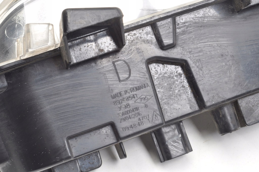 фото №6, Renault clio iv протитуманна фара правий 26600041r