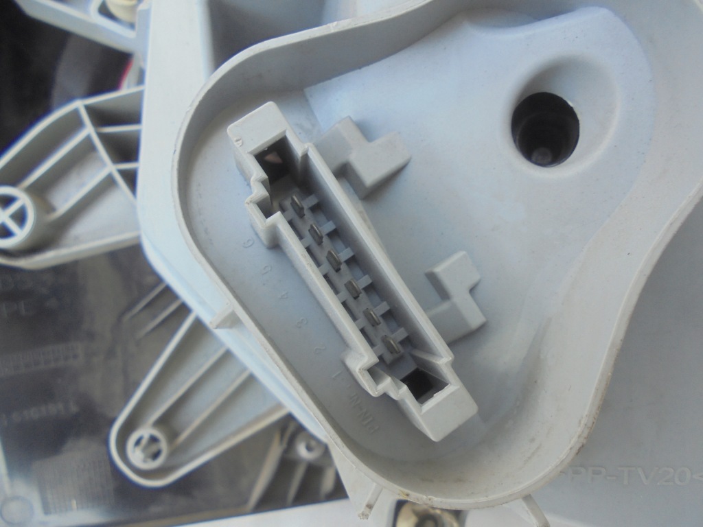 Купить Лампа задний  задняя левая обычная mercedes a-klasa w176 a1769060100 idealna slask