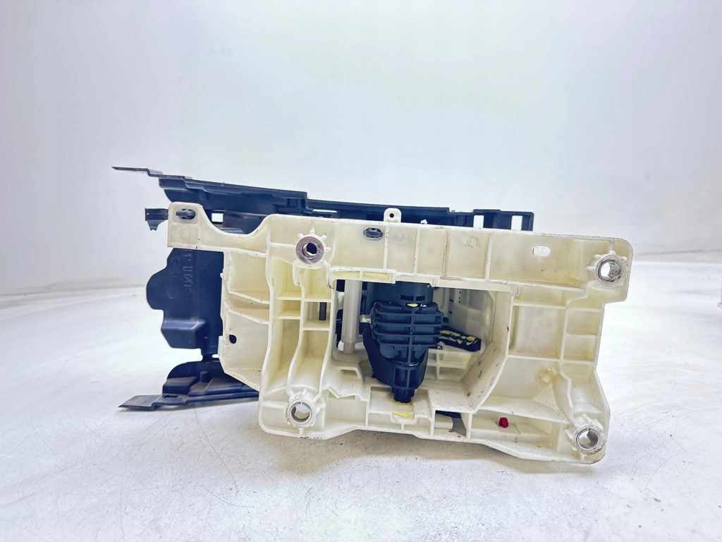 фото №6, 2008 mitsubishi outlander домкрат перемикання передач 2400a211