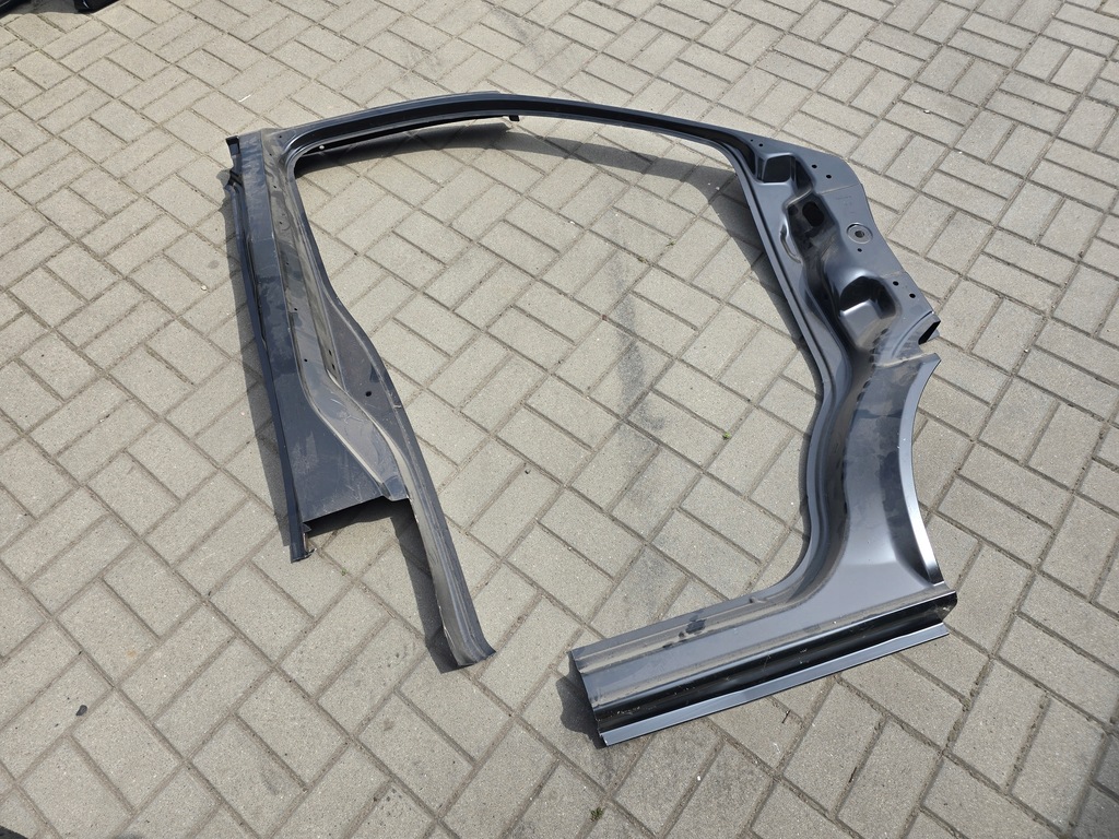 фото №7, Блок двигателя правый r порог renault trafic iii 3 opel vivaro b ii