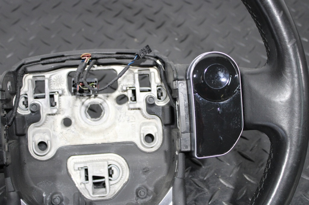 фото №9, Воздуховод мультифункция land rover evoque ii 2 l551