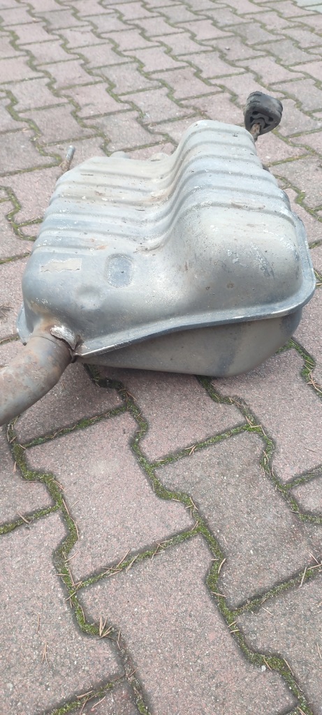 Mercedes w202 c klasa універсал 2.2 cdi гасник труба a2024914101 Оригінал