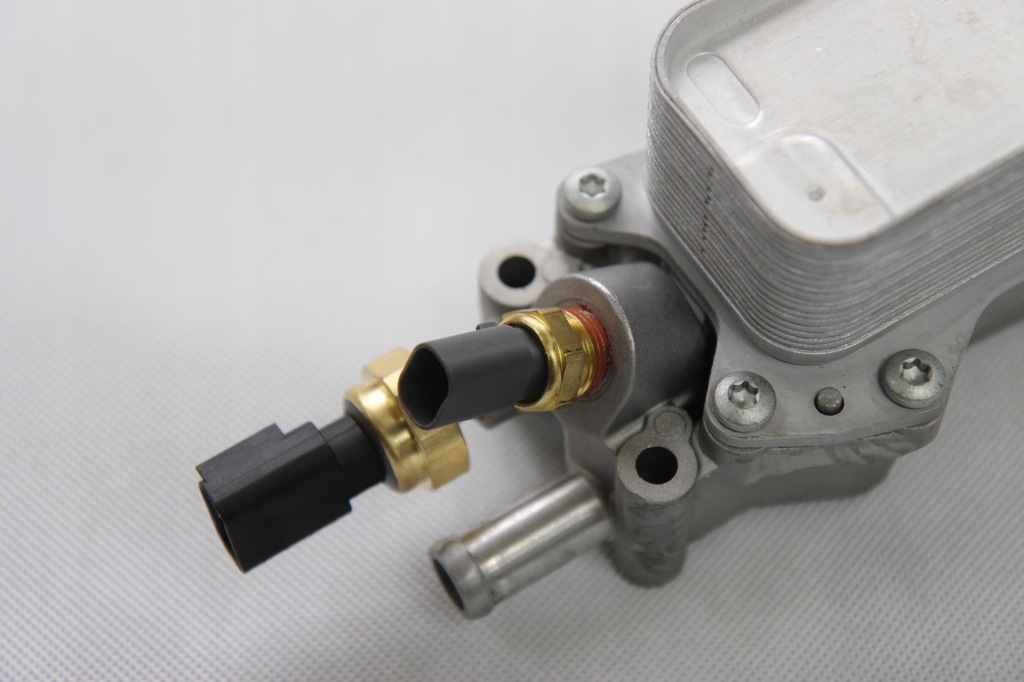 фото №10, Радіатор оливи алюмінієва основа фільтра dodge grand caravan 2011-2020