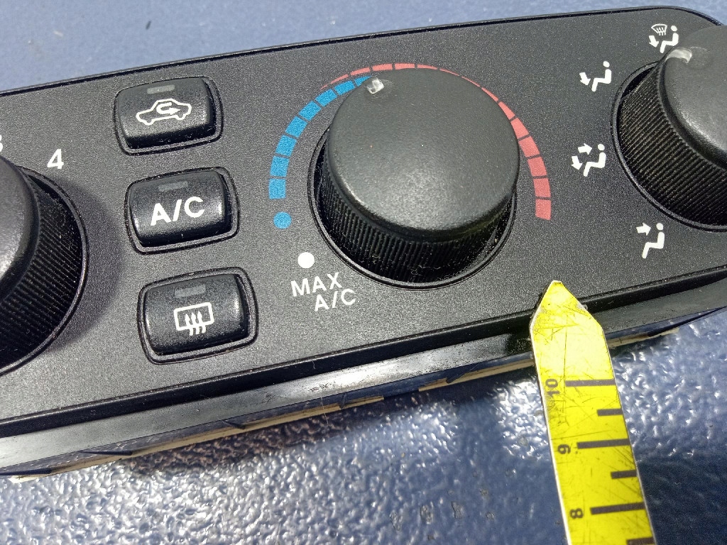 фото №8, Mitsubishi galant ix переключатель кондиционера i обдув mr958449
