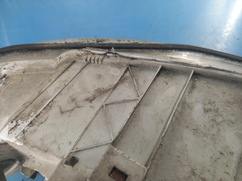 фото №12, Фара правый ford mondeo mk2 96-00r