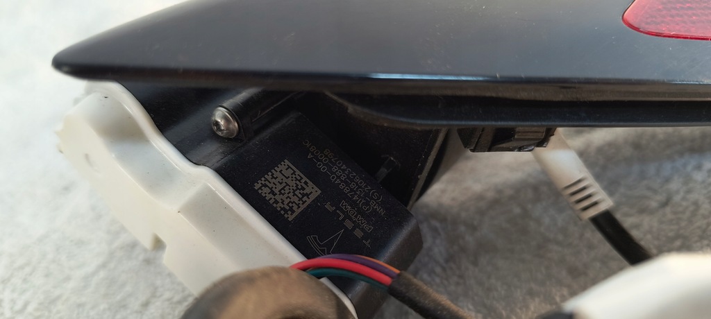фото №3, Крышка порт зарядки tesla model 3 y