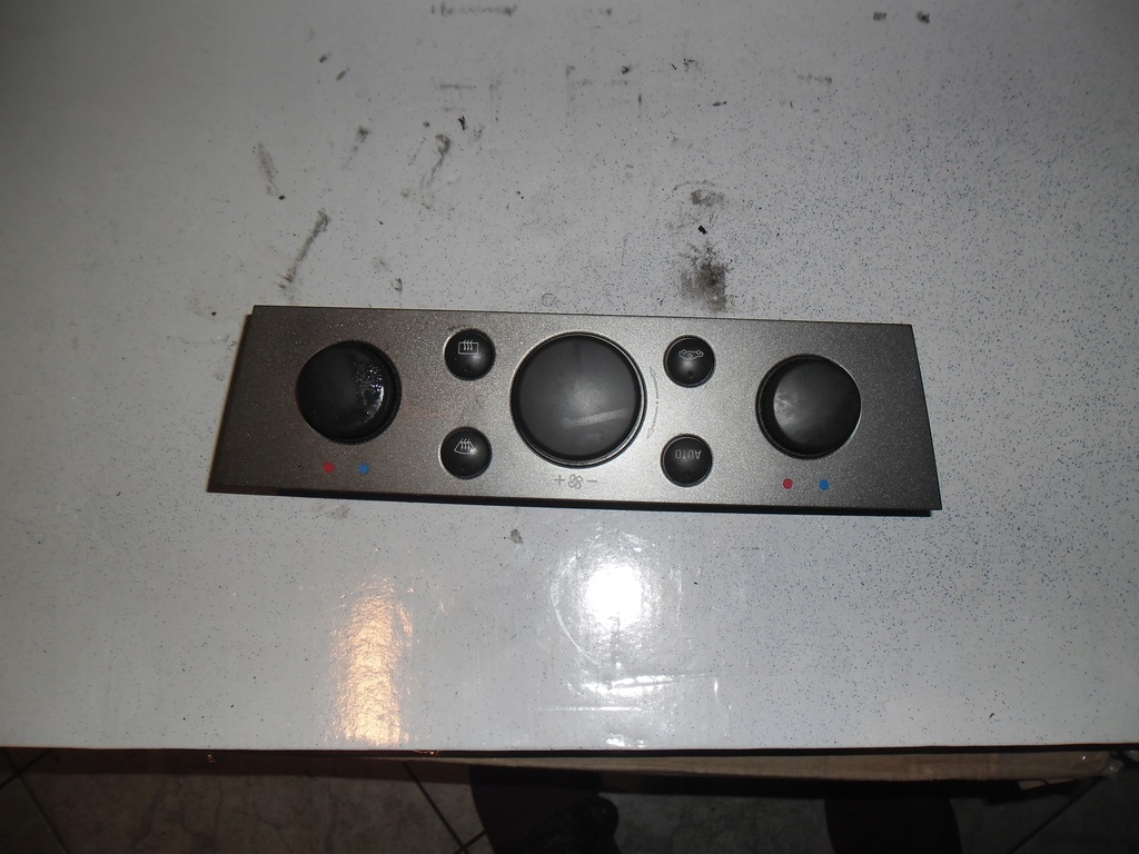 фото №1, Opel vectra c панель кондиционера 24441229