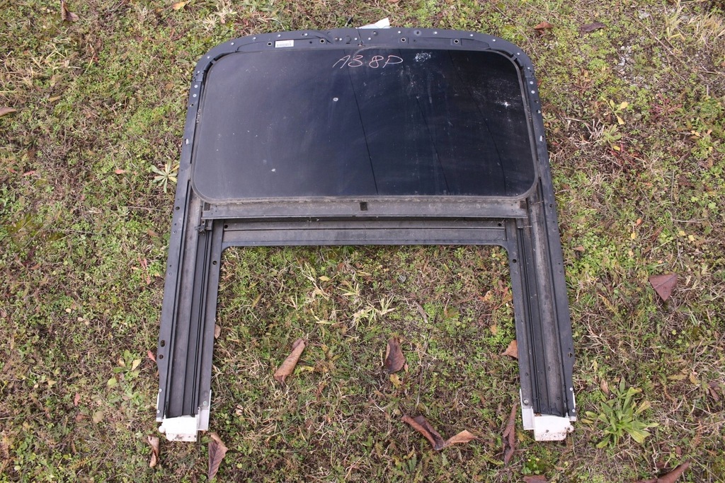 фото №1, Audi a3 8p люк