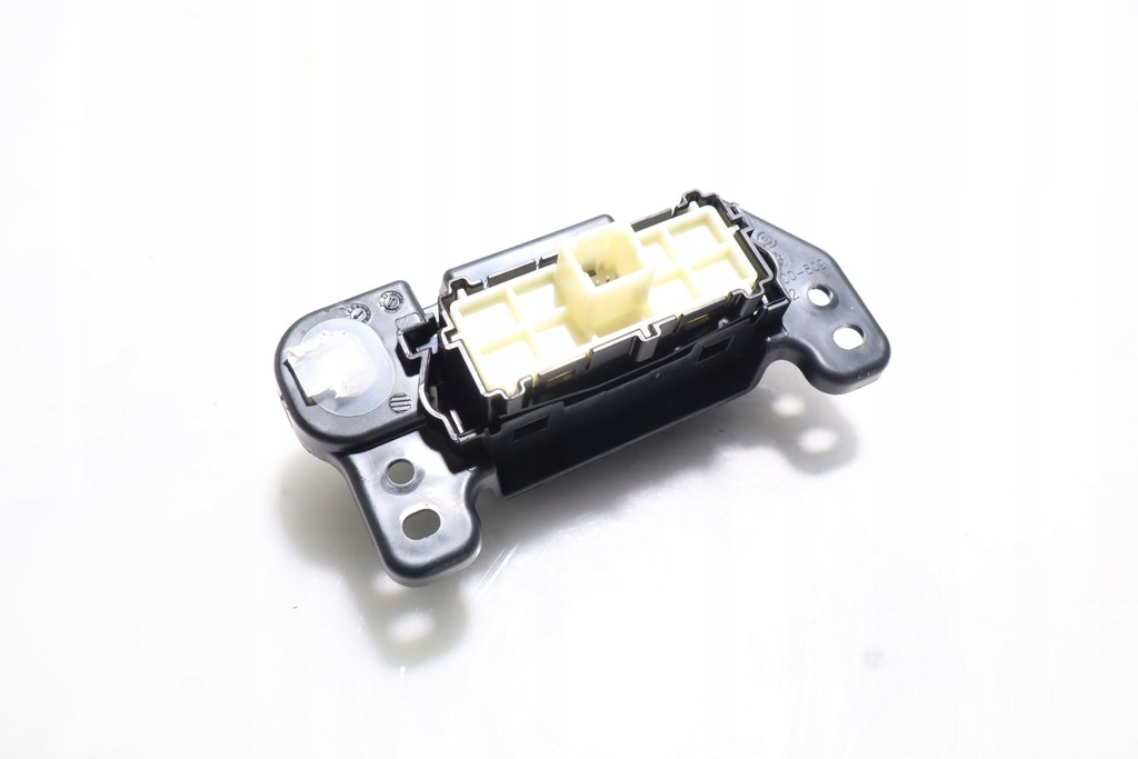 фото №3, Панель кнопка esp toyota corolla e21