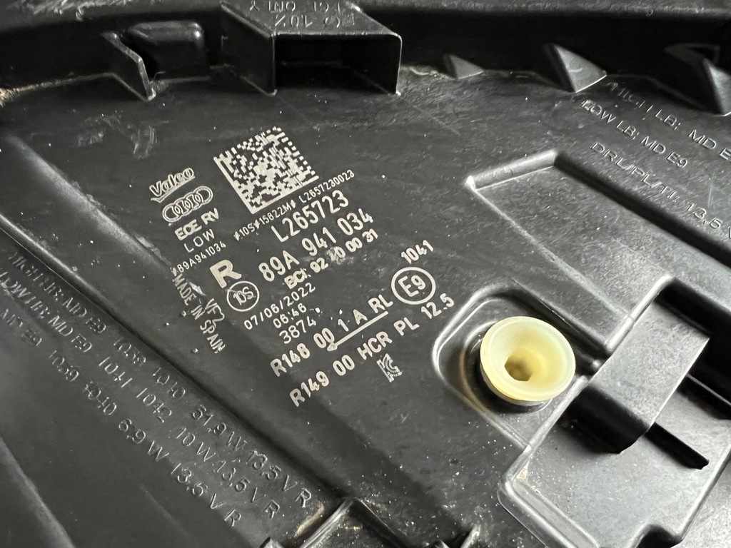 фото №6, Audi q4 etron права лампа full led