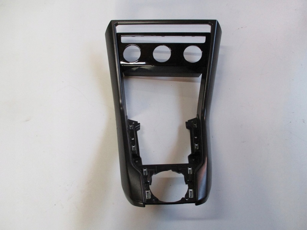 фото №1, Рамка тунель передач vw t-roc 2ga 2ga863099