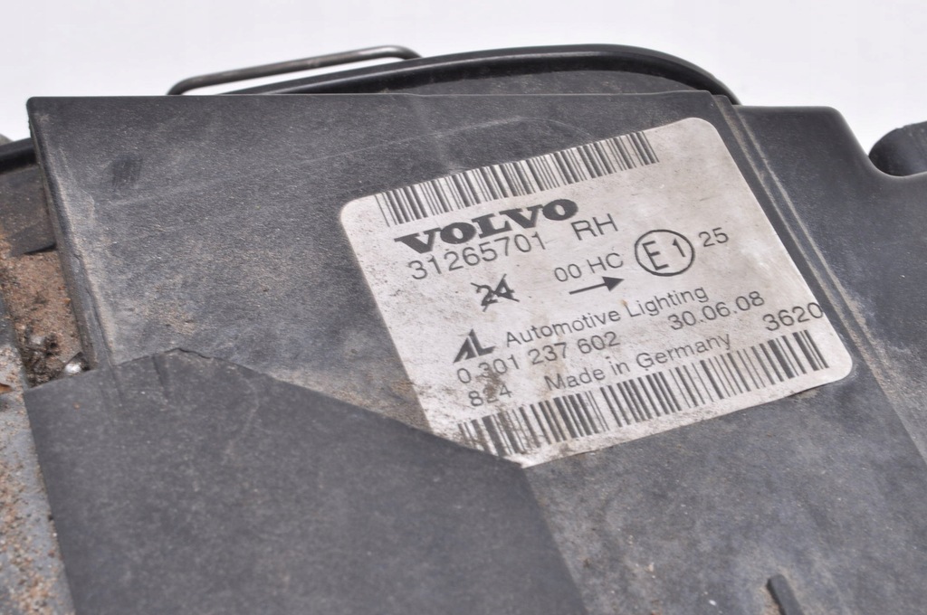 фото №7, Volvo s40 ii v50 лампа права передня правий перед lift europa 31265701