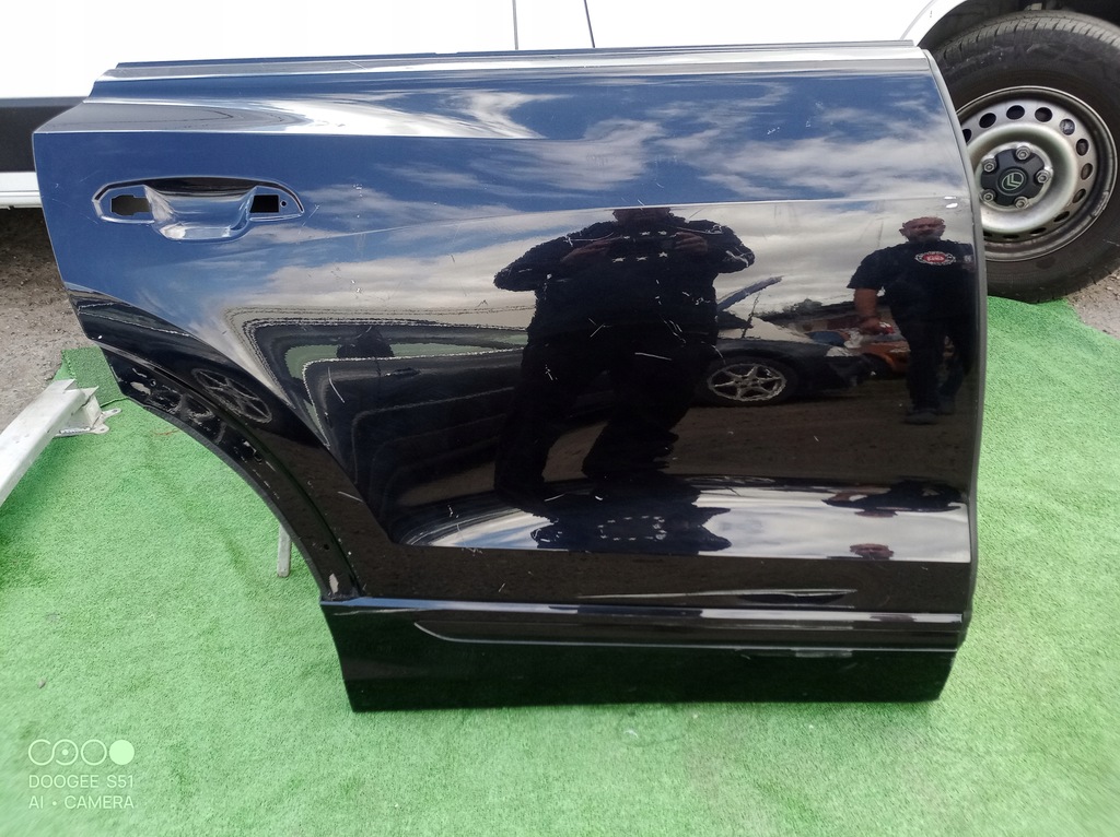 фото №1, Audi q8 задние правое дверь 4m8 правый задняя