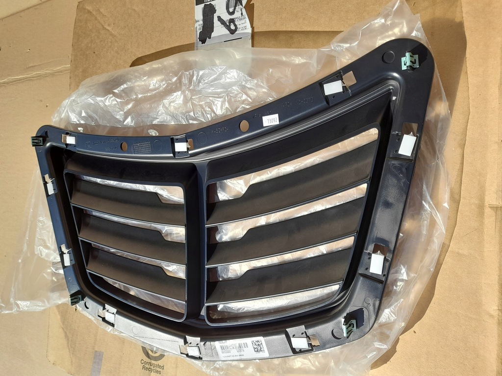 фото №6, Впуск решётка w капот chevrolet corvette c7 z06