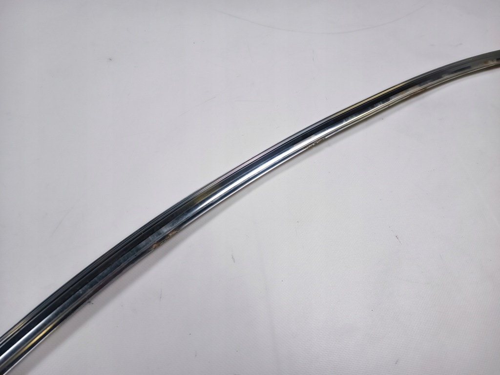 фото №13, Молдинг стекло лобовое верхний mercedes-benz sl 107