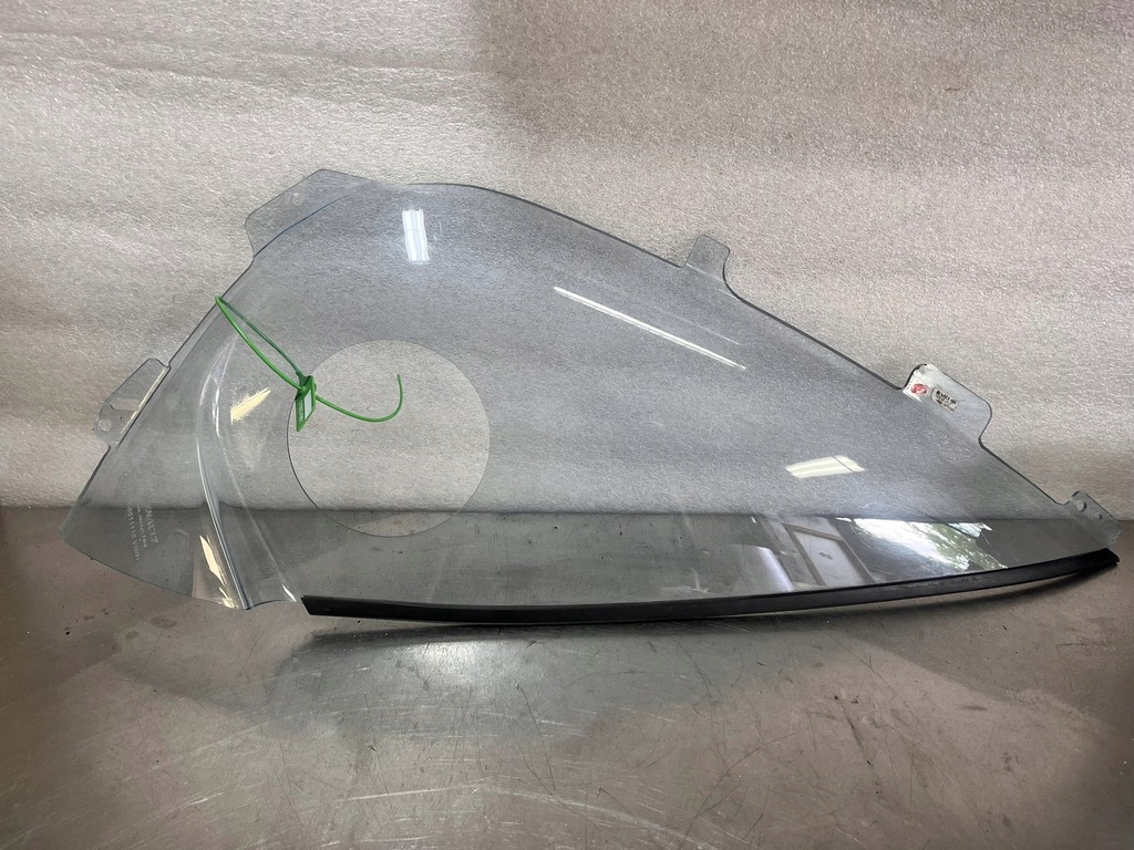 фото №1, Скло вітровик ліва renault twizy 768b58714r