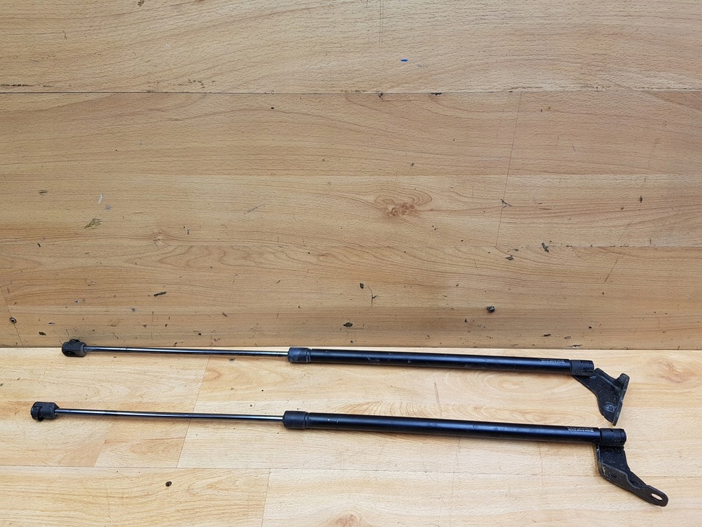 фото №1, Амортизаторы крышки багажника задняя комплект citroen c4 picasso ii