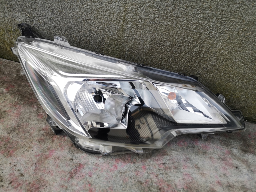 фото №1, Mitsubishi space star 2 ii lift 3 iii 20- 2020- фара правый stanley