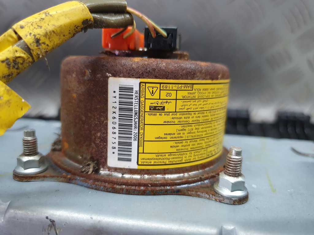 фото №6, Подушка пассажира заглушка toyota corolla verso ii